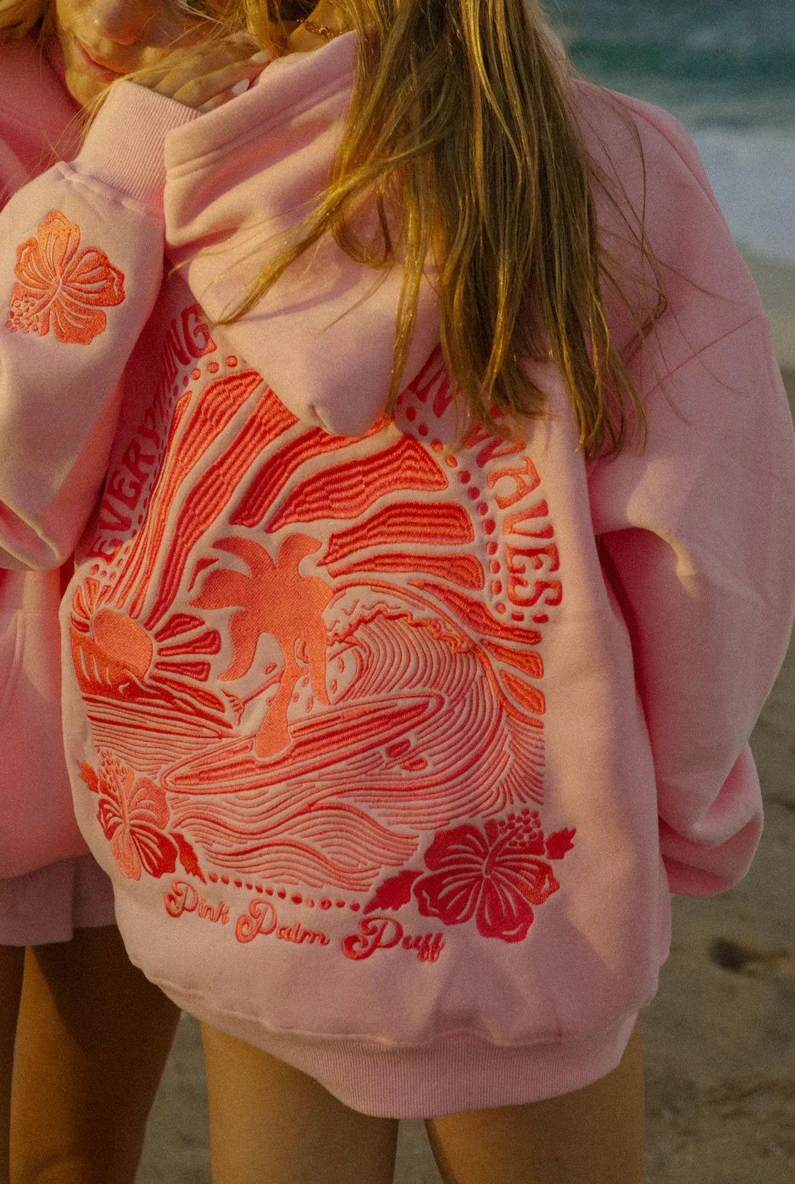 Viva™ | Sunset Waves Hoodie