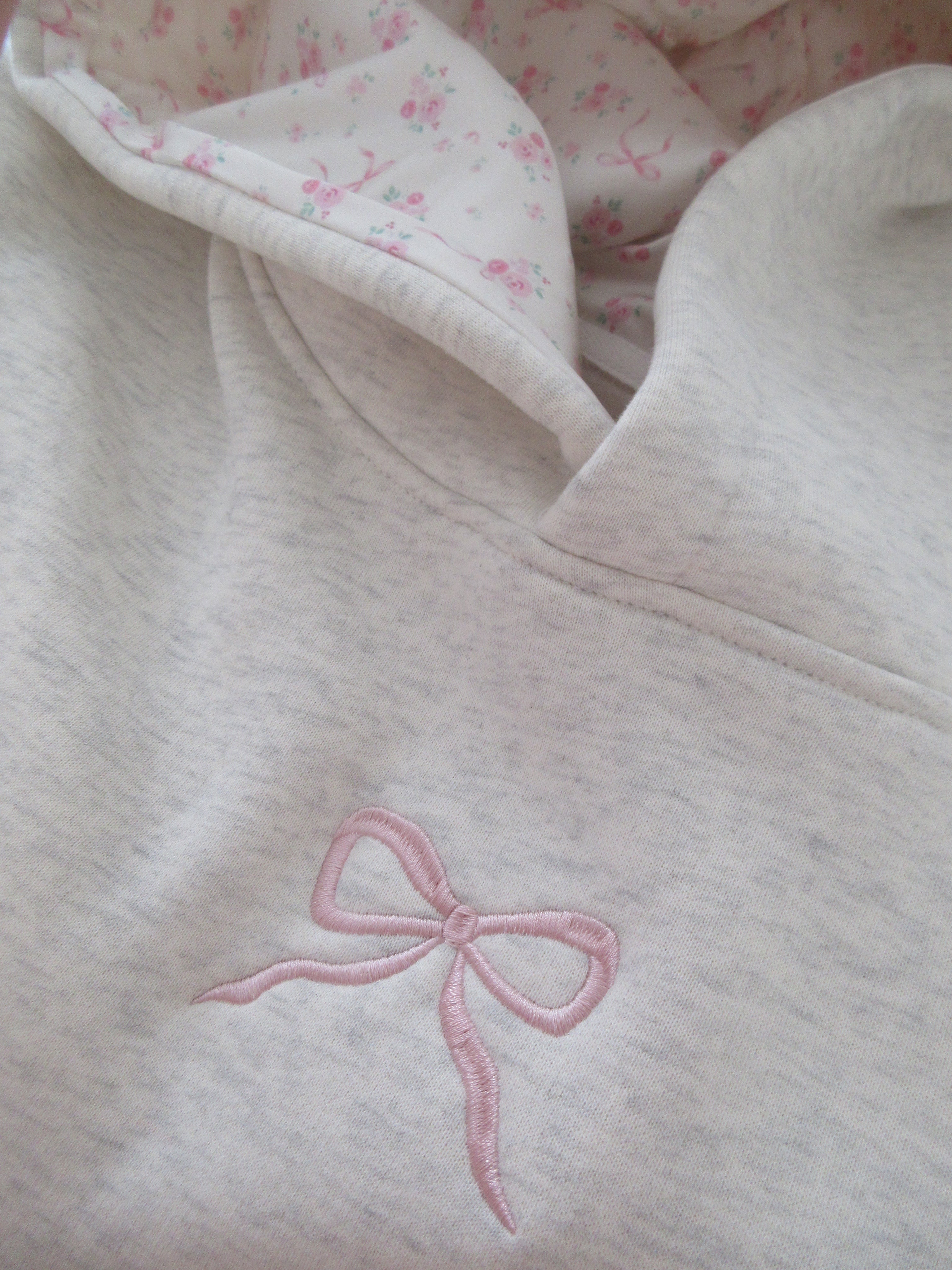 Viva™ | Bow Hoodie