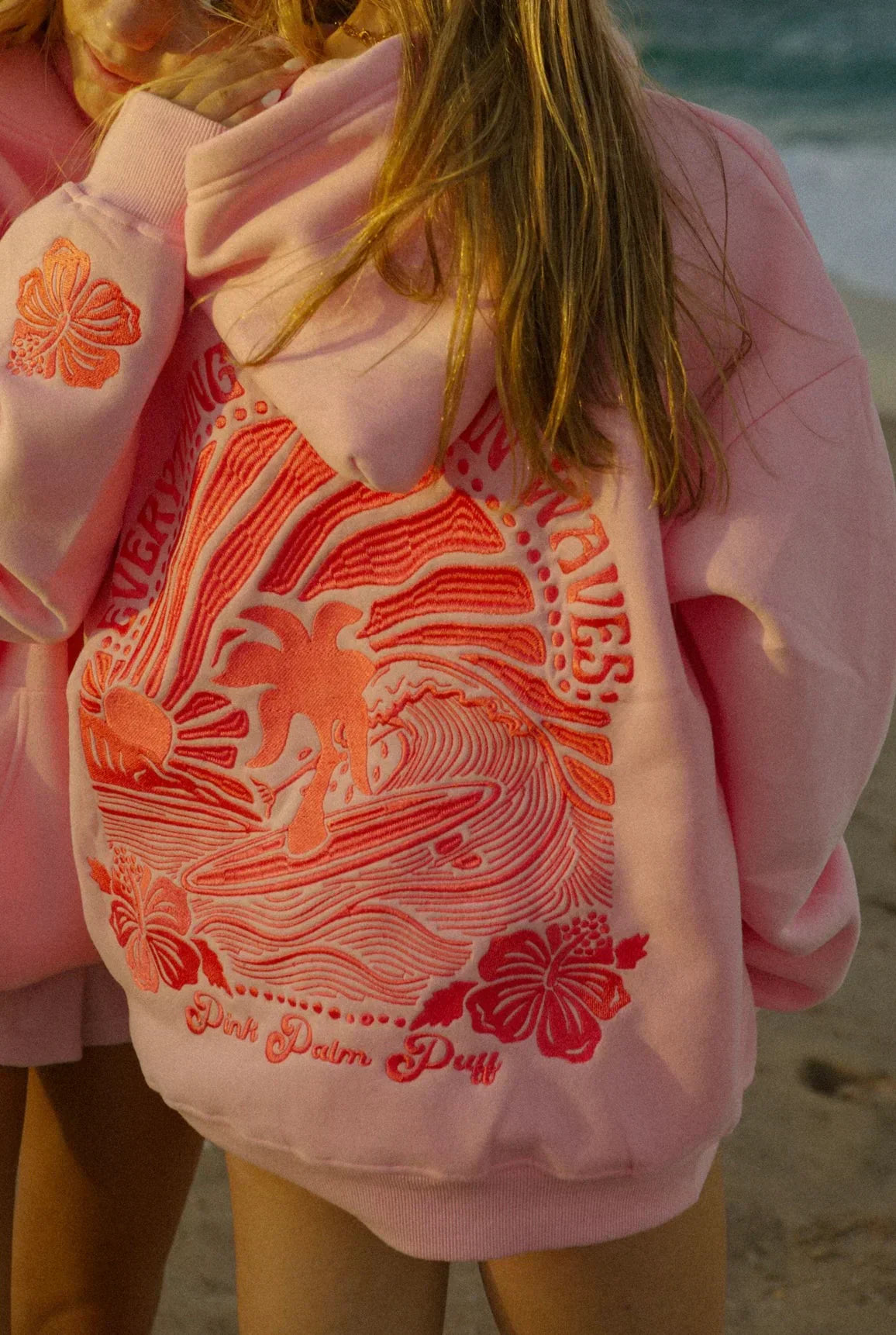 Viva™ | Sunset Waves Hoodie